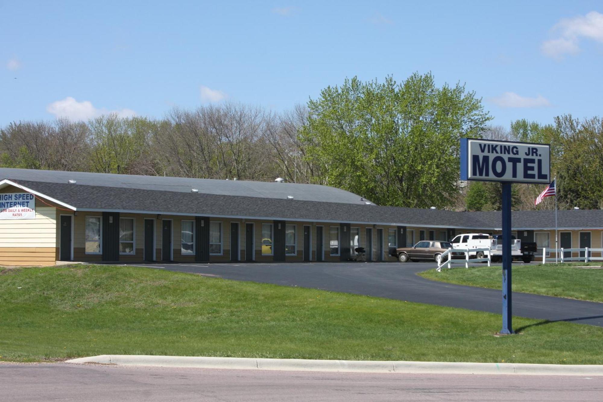 Viking Jr. Motel Saint Peter Bagian luar foto