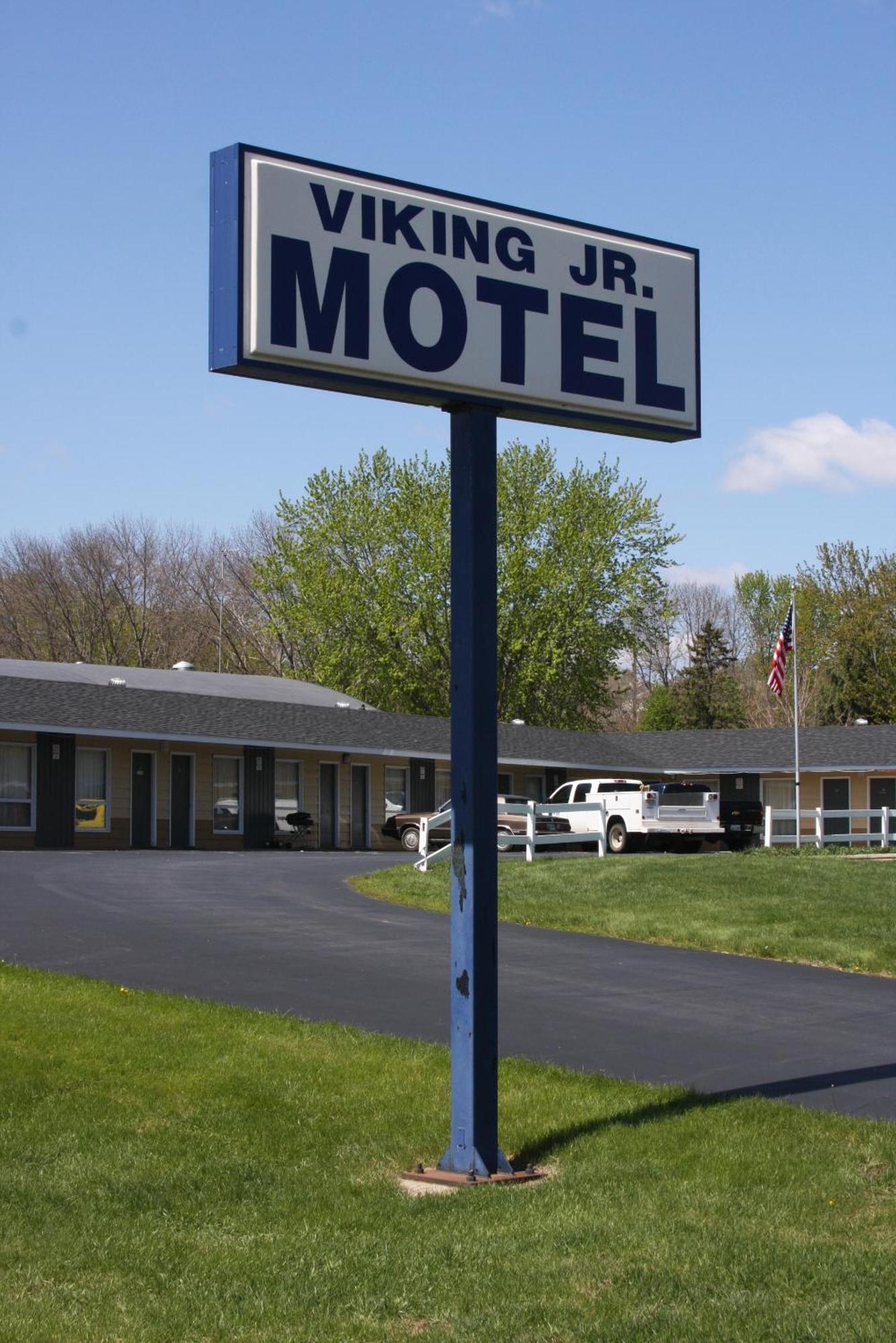 Viking Jr. Motel Saint Peter Bagian luar foto
