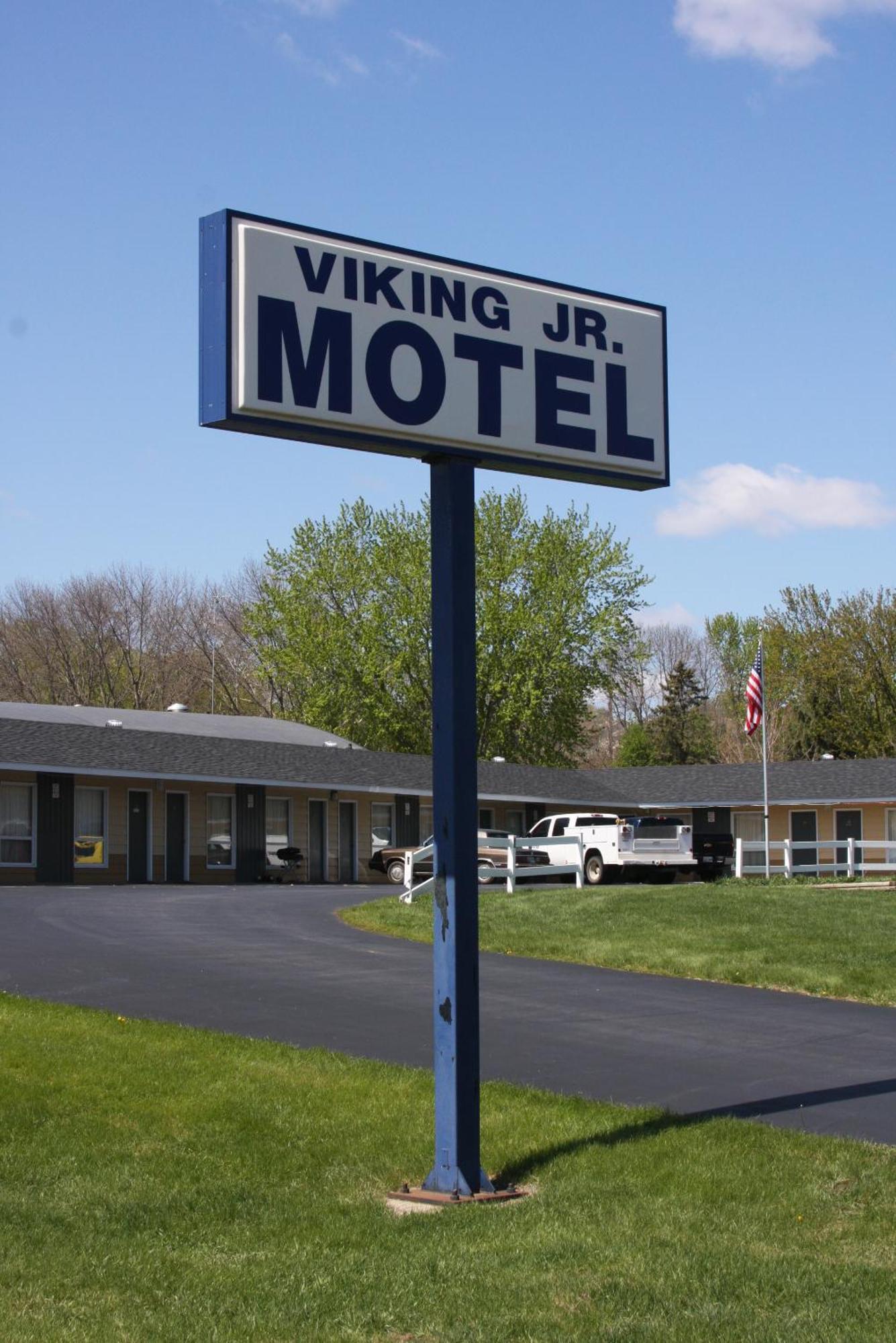 Viking Jr. Motel Saint Peter Bagian luar foto